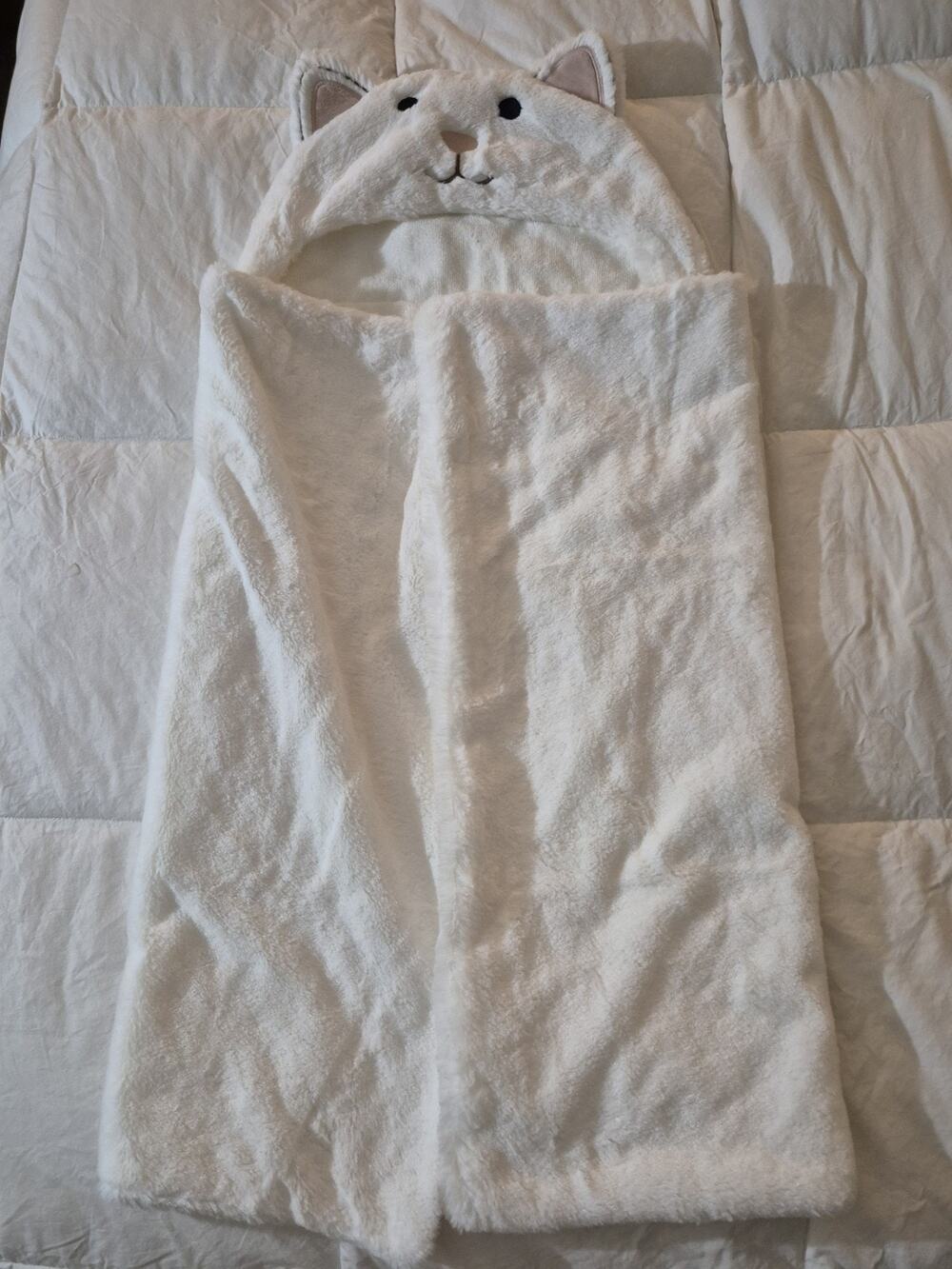💥 POTTERY BARN KIDS Kitty Fur Nursery Critter Wrap Hooded Towel White Lyla C